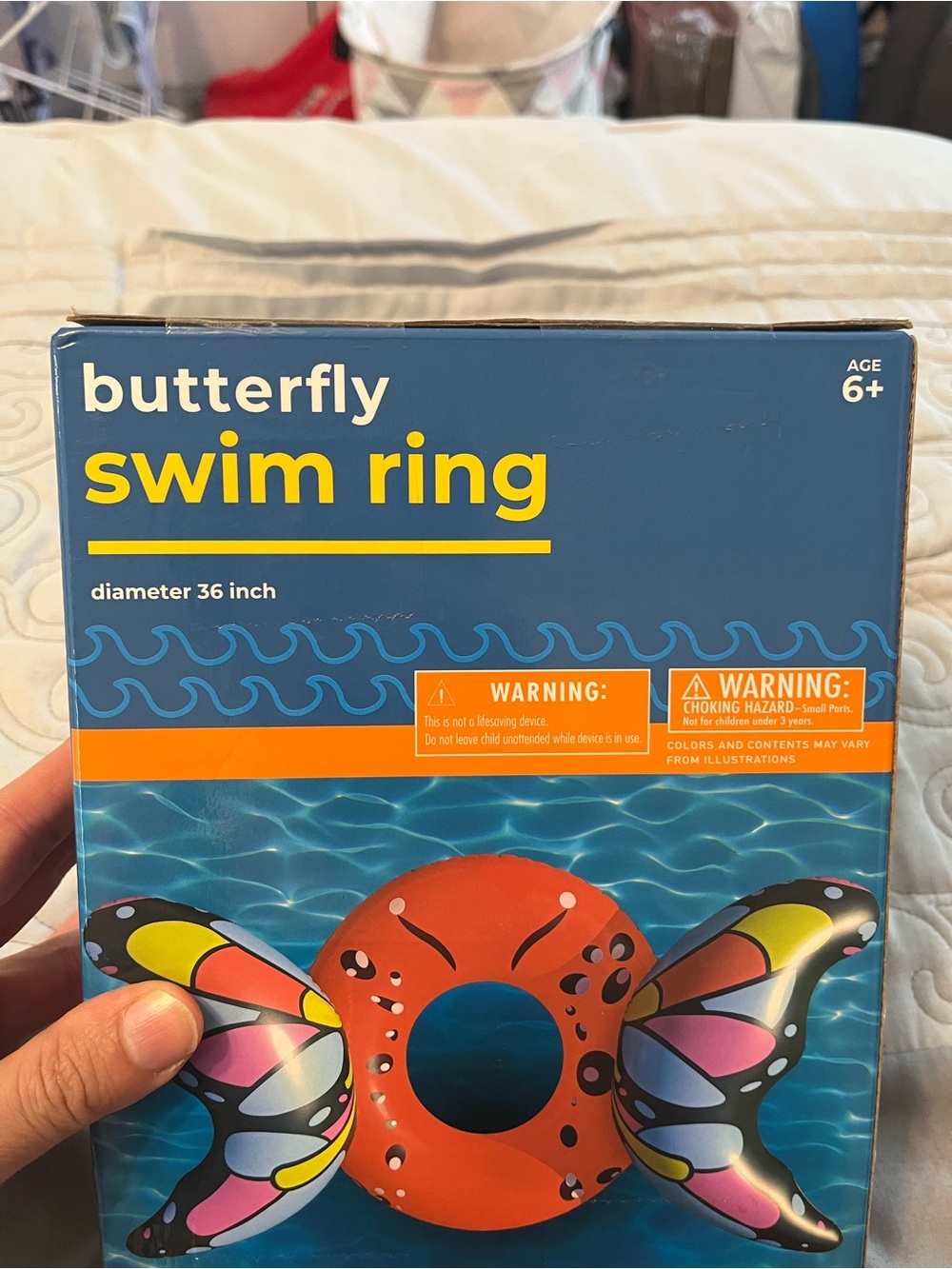 Pool float - Picture 2 of 7